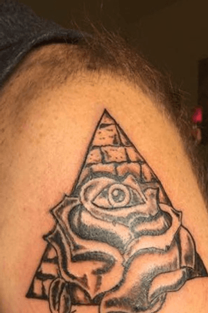 #illuminati #eye #rose #pyramid #beginner #TattoosByDan