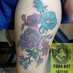 Tattoo flowers#yudaart #eternalink #momsink #tattooflowers #colorfullink https://www.facebook.com/yudaartstattoos