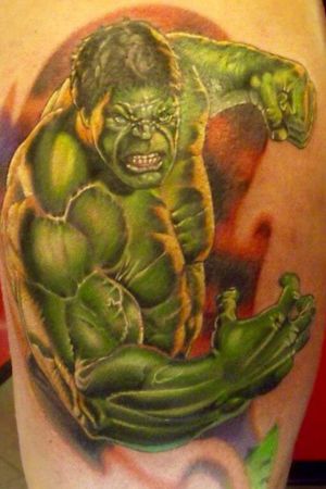 Hulk tattoo done with tubes and needles by Kingpin tattoo supply www.ettore-bechis.com #tattoo #tattoos #menwithtattoos #tattooed #instatattoo #tattooart #tattooedmen #besttattoo #thebesttattooartists  #mentattoo #tattooformen #tattoolife #beautifultattoo #lovetattoo #ideatattoo #perfecttattoo #bodyart #ink #inked #miamibeach #miami best tattoo shops in Miami