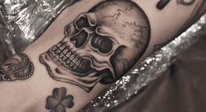 Skull tattoo! #hanssenpierre