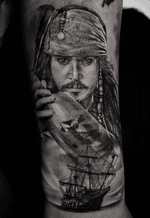 ☠️Captain Jack sparrow☠️ . #captain #jacksparrow #captainjacksparrow #jacksparrowtattoo #blackpearl #piratesofthecaribbean #johnnydepp #movies #movie #tattoo #tattoos #inked #타투 #조니뎁 #잭스패로우 #캡틴잭스패로우 #캐러비안의해적 #강남타투 #서울타투 #타투이스트 #tattooartist #key_tattoos #키타투