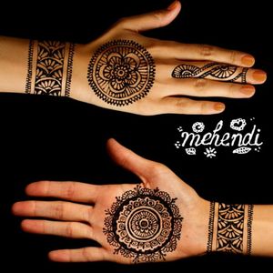 Henna right hand tattoo