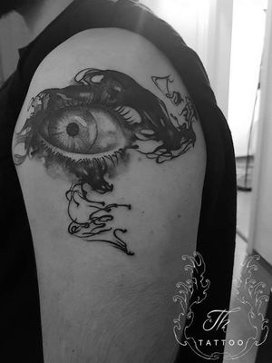Eye surrealistic tattoo, tatuaje bucuresti #tattoooftheday #tattoo #tattooartist #tattoobucharest #tatuajebucuresti #Tattoodo #surealism #cooltattoos #eyes #blackandgrey #thtattoo #salontatuajebucuresti #salontatuaje