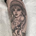 Tattoo by Chris Stuart #ChrisStuart #portraittattoos #portraittattoo #portrait #face #Chicano #blackandgrey #illustrative #peacockfeather #rose #flower #floral #stars #bandana #lady #ladyhead #babe