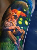 #tattoo #fullink #color #mushrooms #mushroom #mushroomtattoo #dwarf #fullcolortattoo #colorrealismtattoos #BoldTattoos #realism #realismo #colorida 