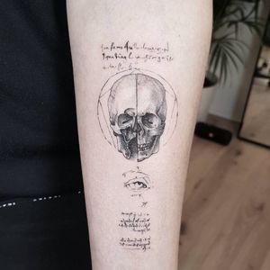 Principles for the Development of a Complete Mind: Study the science of art. Study the art of science. Develop your senses- especially learn how to see. Realize that everything connects to everything else.Leonardo da VinciBeginning of an Renaissance sleeve. 🖤🖤#tat #tats #tattoo #tattoos #ink #inked #skull #skulltattoo #renaissance #greatmaster #genius #davinci #sketchbook #drawing #anatomy #human #body #fineline #truecanvas #think #vienna 