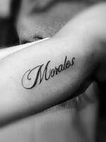 Morales #creacionestonos #tattoos #tattooworld #morales #apellido 