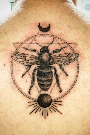 Bee tattoo #bee #wisdom #immortality #backtattoo 