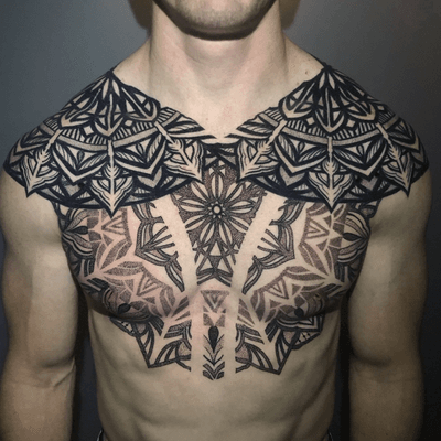  #ornate #dotworktattoo #stippling #tattoodo #omfgeometry #patternwork #geometrip #shouldertattoo #chesttattoo #backtattoo