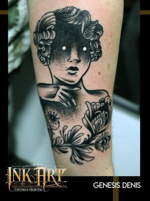 Black line tattoo - INK ART Tattoo & piercing Artista residente Genesis Denis 
