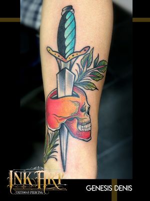 Post tradicional - INK ART Tattoo & piercing Artista residente Genesis Denis 
