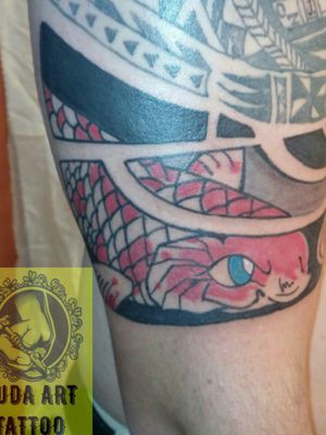 Tattoo Pez Koi Estilo Japonés #yudaart #eternalink #momsinks #guatemalatattoo. ✌✡