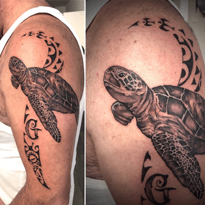 Turtle power 😂 #blackandgreytattoo #turtletattoo #realism #rotterdam #tattoorietje 