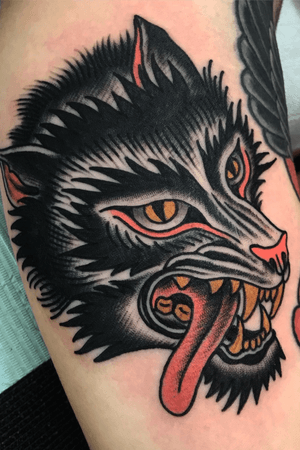 #wolf #gastowntattoo #vancouver #traditionaltattoo 