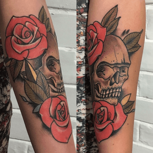 Neo traditional skull roses 