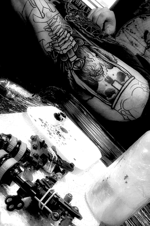 #tattooartist #skull #tattoo2me #blackandgrey #ink #inked #art #photooftheday #tattooed 