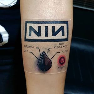 Nin. Album tattoo