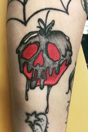 All healed up, flash art from halloween. #halloweenflash #poisonapple 