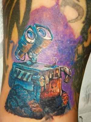 Wall-E for my dear husband 💕💖💞💗💝#tattoo #tattooist #kharkovtattoo #colortattoo #beautifultattoo 