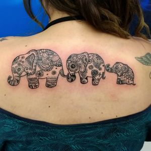 Elefantes en mándala