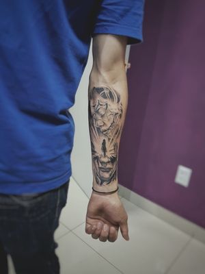 Montagem do nosso amigo Rony! 😍✍️ Faça já seu orçamento! (62) 9 9326.8279 #tattoo #ink #blackwork #tattoolife #Tatuadouro #love #inkedgirls #Tatouage #eletricink #igtattoo #fineline #draw #tattooing #tattoo2me #tattooart #instatattoo #tatuajes #blackink #floral #neotraditional #neotradeu #neotraditionaltattoo #jobstopper #blackandgraytattoo #realism #realismtattoo #blackandgray