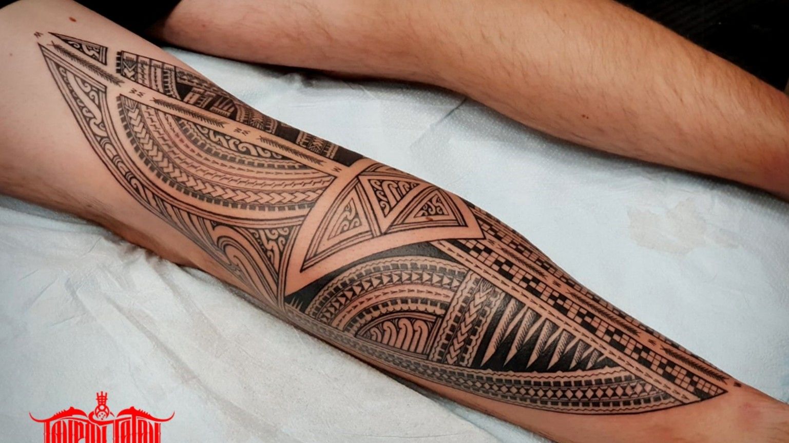 Top 76 tribal tattoos for legs latest  thtantai2