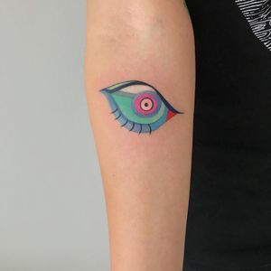 Tattoo by Amanda Wachob #AmandaWachob #eyetattoos #eyetattoo #eye #psychedelic #surreal #strange #watercolor #painterly #abstract #color