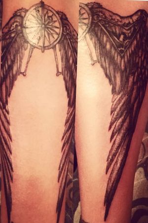 #compasstattoo #wingstattoo #feathers 
