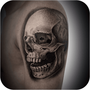 TATTOO realizado por @inkgilberttattoo  en @cosodipintogallery Para consultas escribenos al 0969989309.. ~Estamos en urdesa c\ Víctor Emilio Estrada 821 e Higueras#inkgilberttattoo #blackandgrey #tattoostyle #tatuajes #arte #clasico #tatuajes #tattoodo #tattoominimalista #tattooecuador #tattooguayaquil #tattoolover #love #tattoo