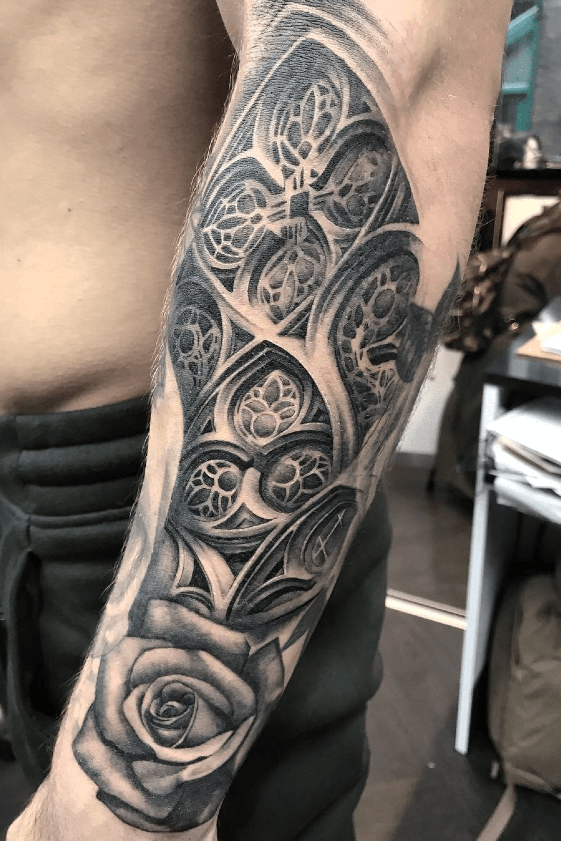 Chronic Ink Tattoo Shops  Rose window tattoo on the knee done by Livia  workproud wearproud 252EglintonEast  Facebook