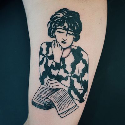 Tattoo by Antoine Larrey #AntoineLarrey #booktattoos #booktattoo #book #literary #novel #reading #novel #lady #ladyhead #girl #pattern