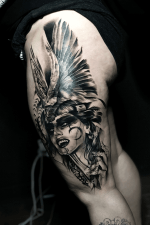 Vampire 🧛🏻‍♀️ done in 15 hours. #tattoodo #tattoos #worldfamousink #bishoprotary #Cheyenne 