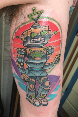@ashleystover @nightowltampa super stoked about this one #robot #ashleystover #nightowltampa #80 #80’s 