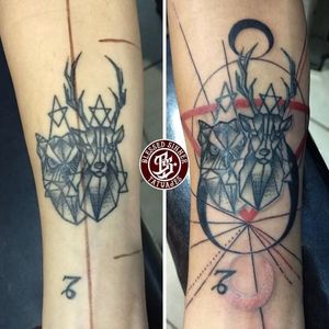 Una adición a un tatuaje que llegó solo con el venado , #geometrictattoo #process 