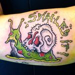 Tattoo by Solvi Dunn #SolviDunn #snailtattoos #snailtattoo #snail #animal #nature #skull #death #illustrative #color