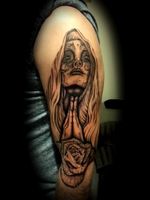 2 days work #halfsleevetattoo #dayofthedeadgirl #prayer #rose #rosetattoo #realism #realistictattoo #blackandgrey #blackandgreytattoo #intenzetattooink #fadetheitch #bishoprotary #fkirons #ink #inked #inkedguy #tattoo #tattooist #tattooartist #artist #tattoooftheday #picoftheday #photooftheday #france #reims #thomtats7 @thomtats7