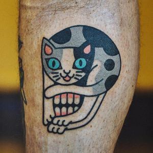 Tattoo by Woo Loves You #WooLovesYou #heowoohyun #skulltattoos #opticalillusion #mashup #death #cat #color #kitty