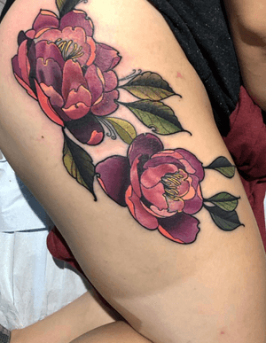 #floral #thightattoo by Grant 