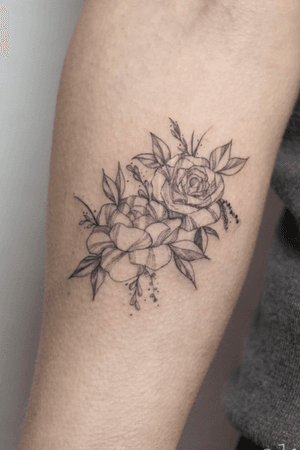Tattoo by alunar.ink