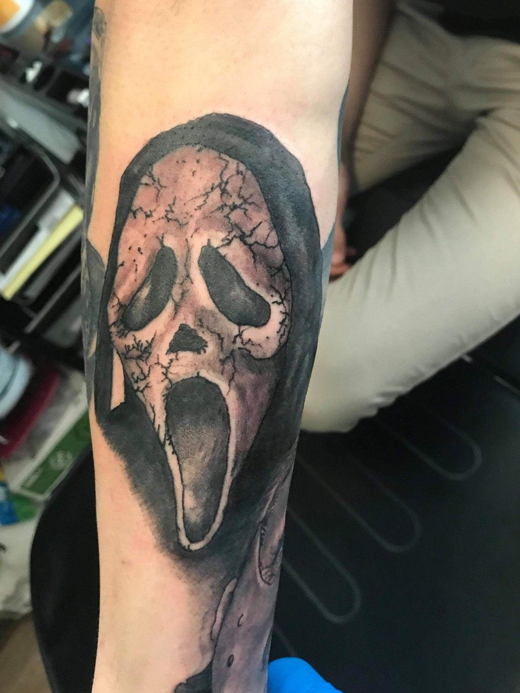 Barber DTS on Twitter Can you believe theres a new Scream coming   LOVE this ghostface by samnancytattoos  ghostface scream  screamtattoo ghostfacetattoo mask masktattoo halloween spookyszn  spookytattoo halloweentattoo barberdts 