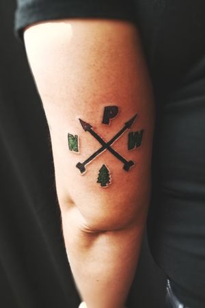 Pacific Northwest Tattoo in Joker colorsTricepFusion ink Dynamic inkWorkhorse cartridge needles 