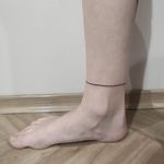 Single line tattoo. Legband! Anklet 🌿 Instagram: @nikita.tattoo #tattooartist #tattooart #linework #lineworker #lineworktattoo #blackworker #blackwork #singlelinetattoo #ankletattoo #anklet #legband #ankle #inked 