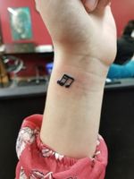 Little music notes