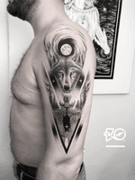 By RO. Robert Pavez • Road of the Wolf 🐺 • Done in studio ZOI TATTOO • Stockholm 🇸🇪 2018 #engraving #dotwork #etching #dot #linework #geometric #ro #blackwork #blackworktattoo #blackandgrey #black #tattoo #fineline