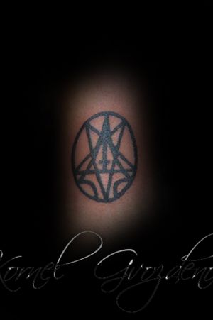 Done in 2014 / 2015.. #symbol #tribal #blackwork #blacktattoo #finishtattoo #tattoo #design #done #finish #linetattoo #tattooart #tattoolifestyle #tattoolife #tattoodesign #tattoo #ink #art #tattooartist #inked #tattooflash #tattooideas #artwork #artist #follow