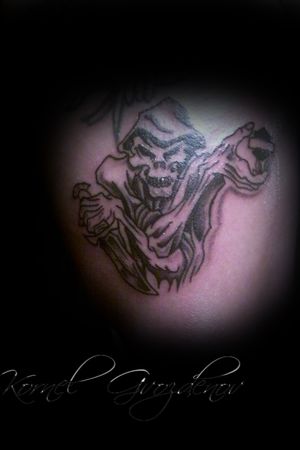 Done in 2014 / 2015.. #skull #shareing #blackwork #blacktattoo #finishtattoo #tattoo #design #done #finish #linetattoo #tattooart #tattoolifestyle #tattoolife #tattoodesign #tattoo #ink #art #tattooartist #inked #tattooflash #tattooideas #artwork #artist #follow
