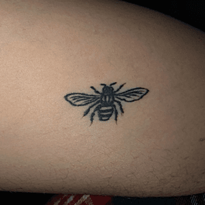 My first ever Tattoo, the Manchester Bee in memory of all those who lost their lives in the Manchester bombing💛🖤
