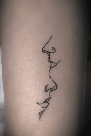 #tattoo#ink#tats#inked#minimal#minimaltattoo#artist#tattooartist#relationship #tatts#faces#love