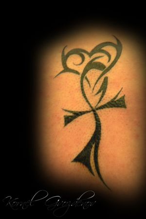 Done in 2016.. #ankh #heart #tribal #blackwork #blacktattoo #finishtattoo #tattoo #design #done #finish #linetattoo #tattooart #tattoolifestyle #tattoolife #tattoodesign #tattoo #ink #art #tattooartist #inked #tattooflash #tattooideas #artwork #artist #follow