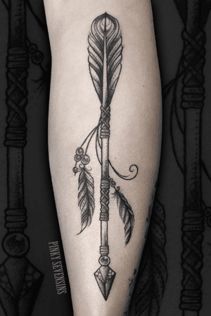 Blackwork arrow leg tattoo #arrow #blackwork #dotwork